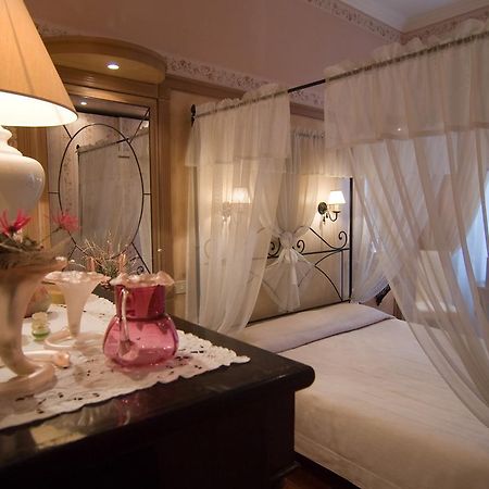 B&B Les Suites Roma Cameră foto
